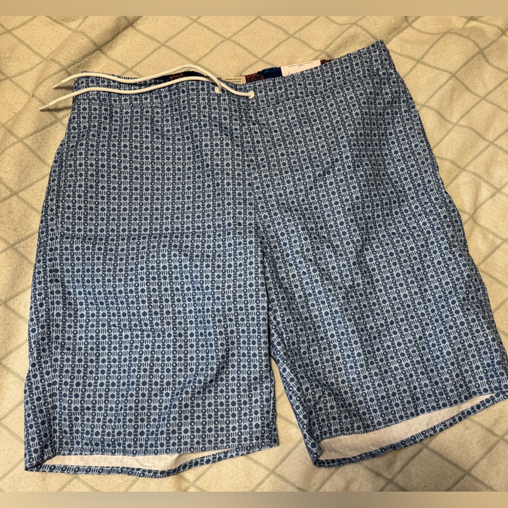 St. John’s Bay - Men’s Swim Trunks - NWT With Elastic Waist & Drawstring XLT